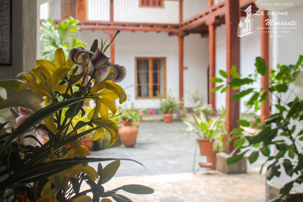 ホテル La Casona Monsante チャチャポヤス エクステリア 写真