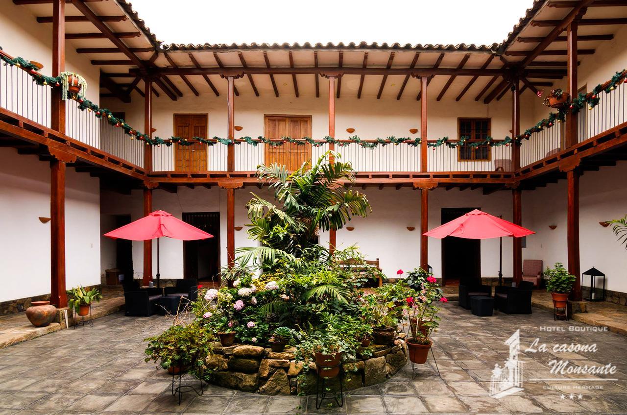 ホテル La Casona Monsante チャチャポヤス エクステリア 写真