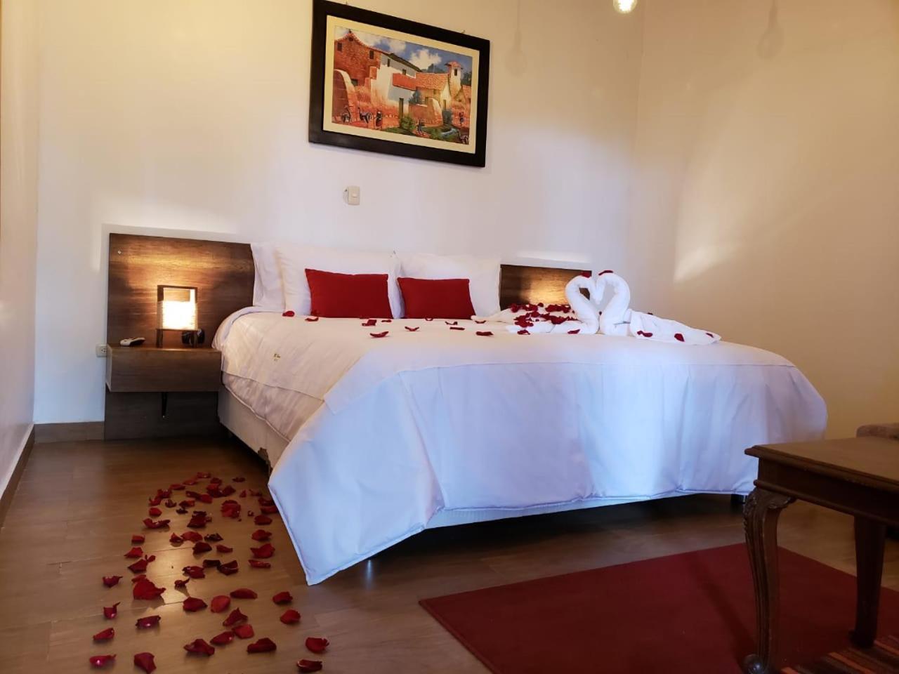ホテル La Casona Monsante チャチャポヤス エクステリア 写真